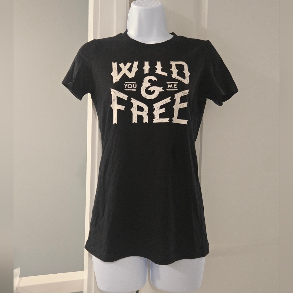 Wild Outdoors Club Womens Black Cotton Tee Size M